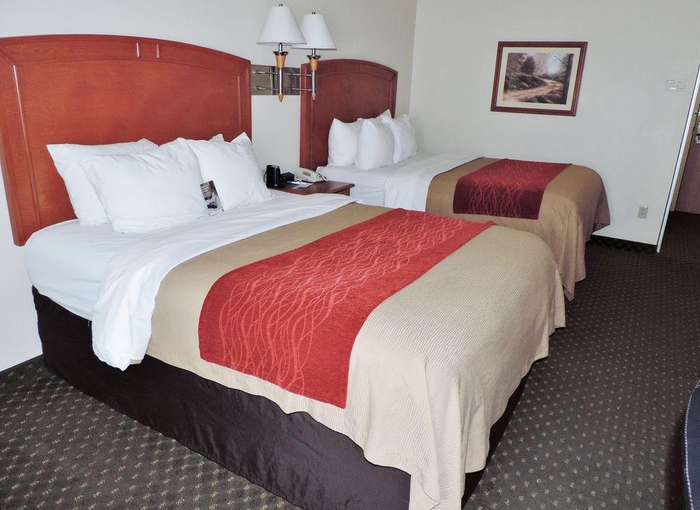 Comfort Inn & Suites Rawlins Bagian luar foto