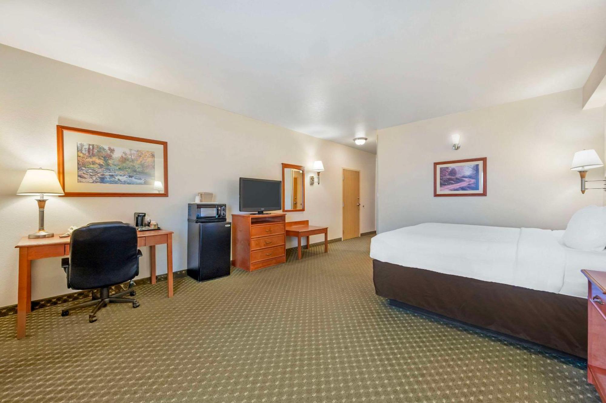 Comfort Inn & Suites Rawlins Bagian luar foto