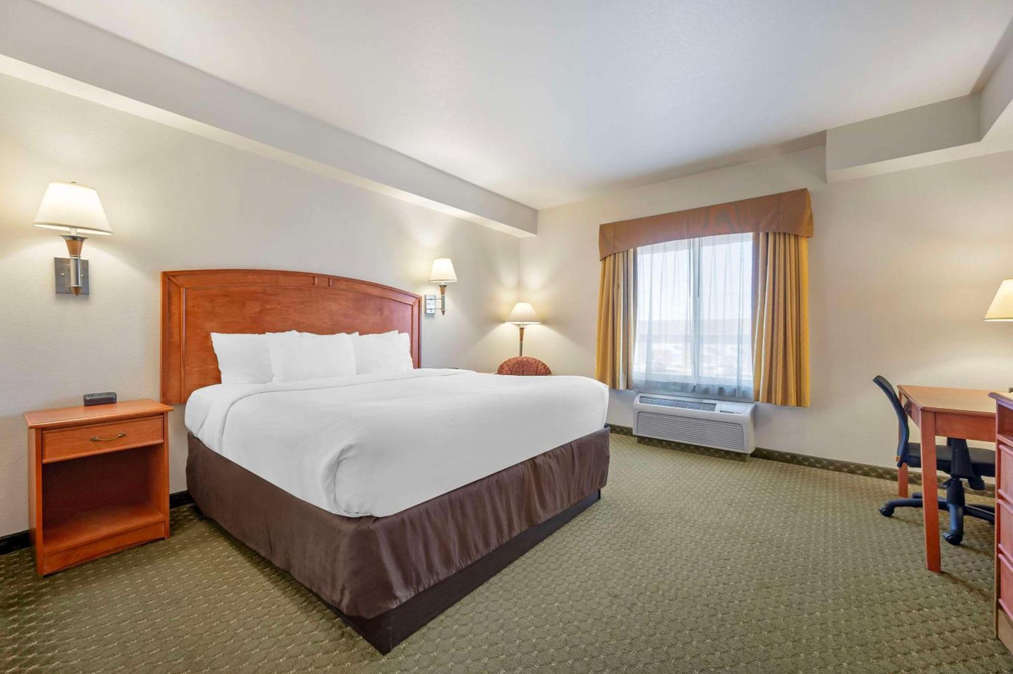 Comfort Inn & Suites Rawlins Bagian luar foto