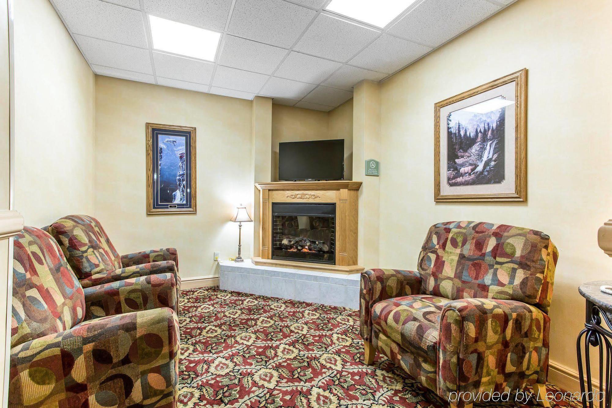 Comfort Inn & Suites Rawlins Bagian luar foto
