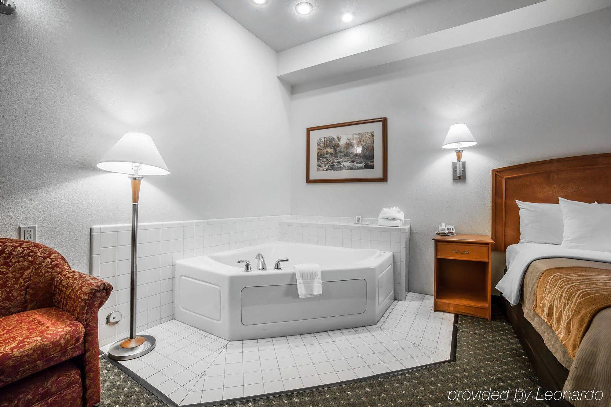 Comfort Inn & Suites Rawlins Bagian luar foto