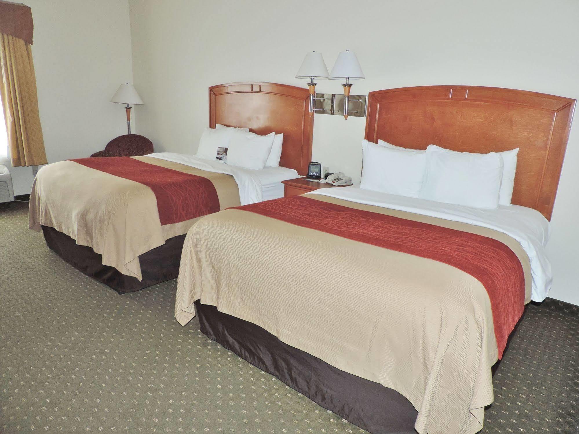 Comfort Inn & Suites Rawlins Bagian luar foto